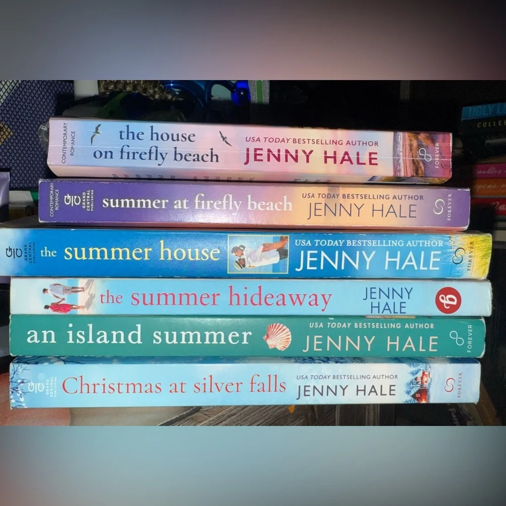 Jenny Hale Summer Book Collection - Picture 1 of 1